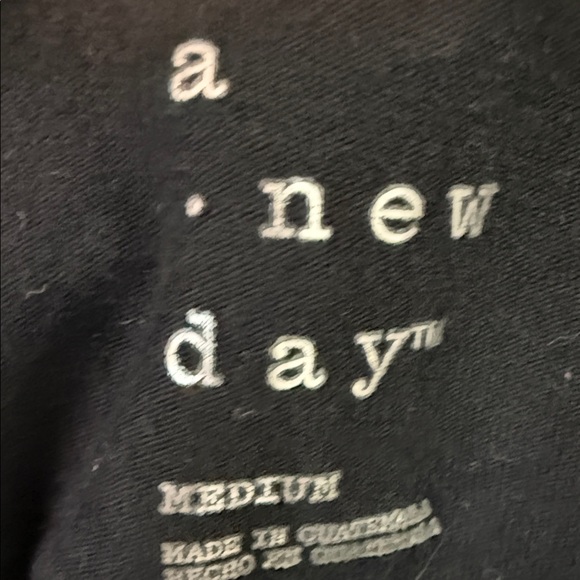 a new day Black Cropped Muscle Tank - Picture 2 of 3